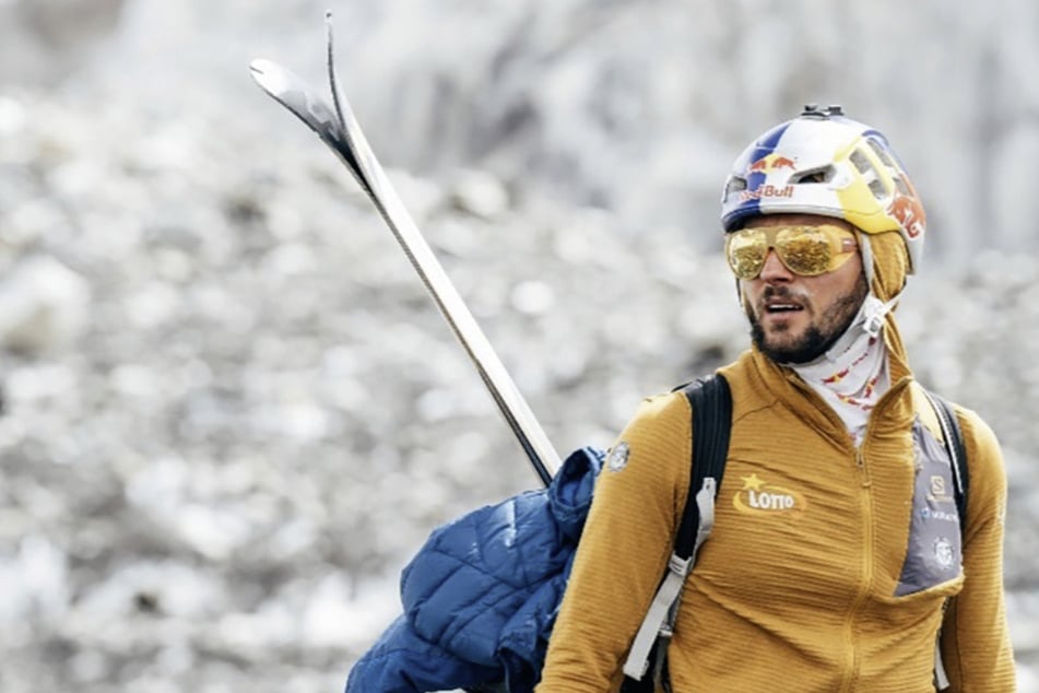 Etliche Alpinisten bei diesem Versuch gestorben: Skifahrer bricht gewagte Mount-Everest-Mission ab