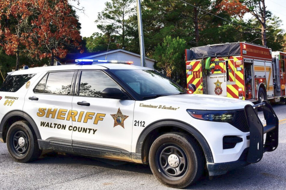Nachdem die Jugendlichen ihr Tagwerk vollbracht hatten, glänzte auch das Auto des Sheriffs von Walton County wieder wie neu.