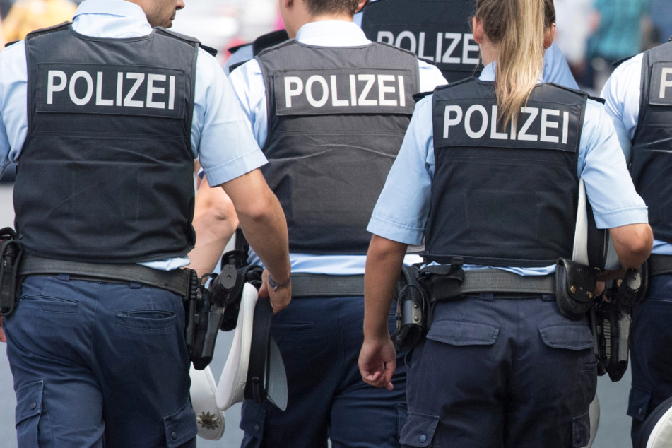 Gibt es bei der Polizei eine Mauer des Schweigens, einen sogenannten "Code of Silence" (Symbolbild)?