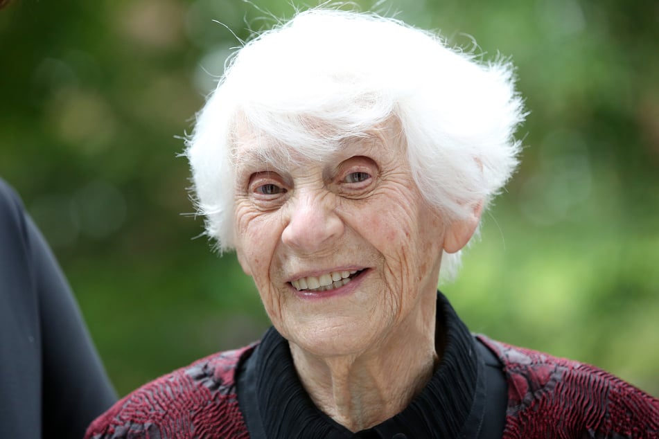 Heute vor 11 Jahren: Späte Gerechtigkeit - Mit 102 Jahren bekam sie endlich ihren Doktortitel