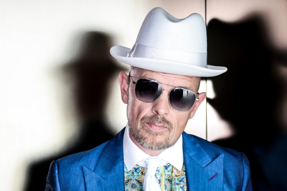 Musiker Jan Delay (49) hat über seine Liebe für "Formel Eins" gesprochen - die Musiksendung, nicht den Motorsport.