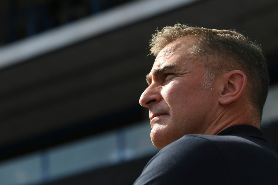 Stefan Kuntz (61), neuer Sport-Vorstand beim HSV, sprach Trainer Steffen Baumgart (55) das Vertrauen aus.