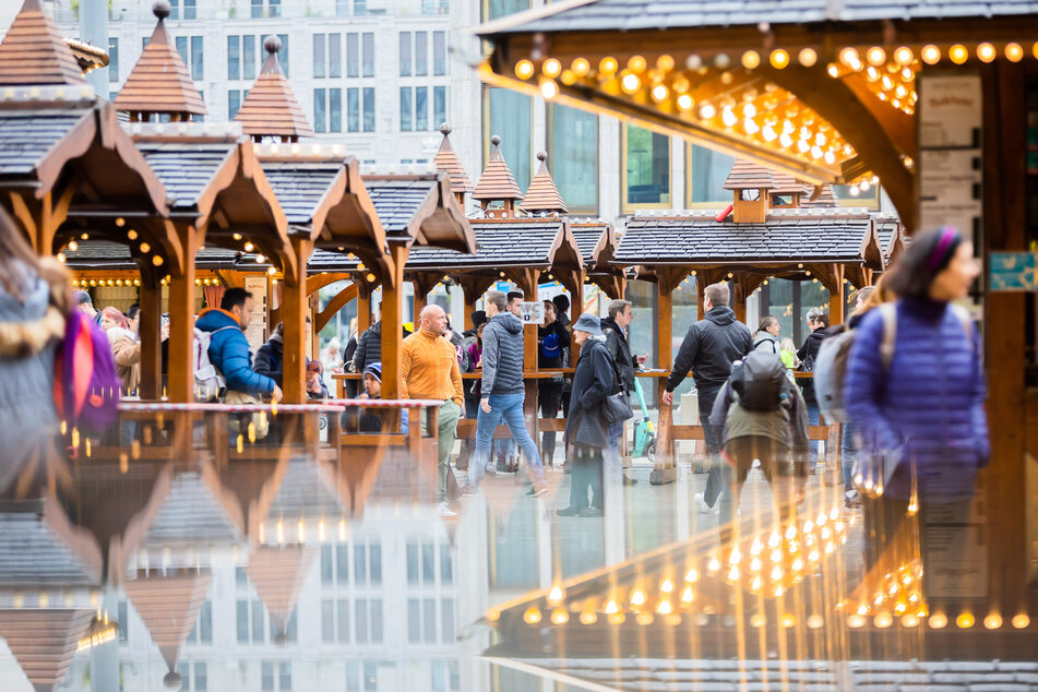 Über den Weihnachtsmarkt am Potsdamer Platz kann vom 27. November bis 26. Dezember geschlendert werden.