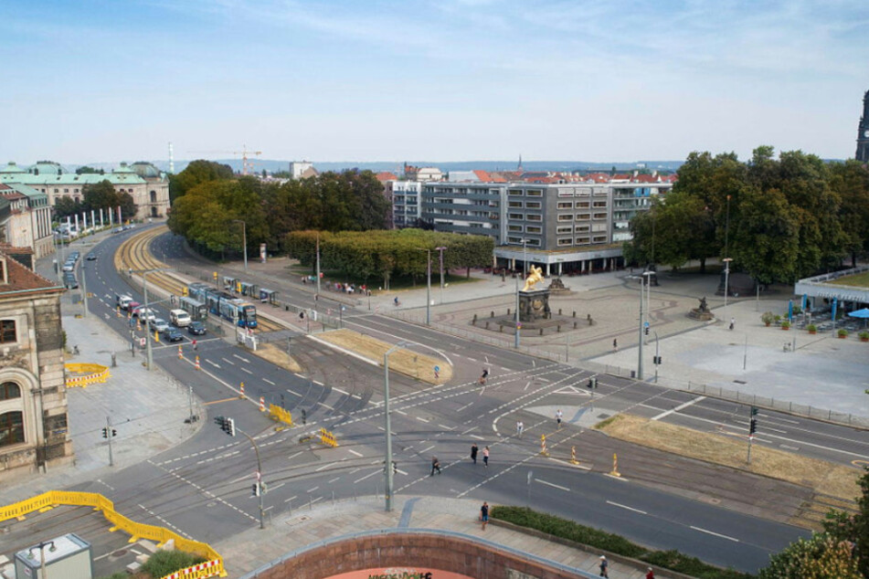 Der Neustädter Markt: eine aus der Not geborene Lösung - oder reif für den Denkmalschutz?