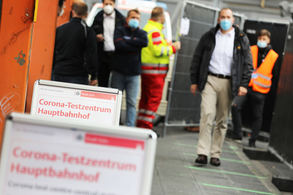 Das Corona-Testzentrum in der Nähe des Kölner Hauptbahnhofs ist täglich von 7 Uhr bis 23 Uhr geöffnet.