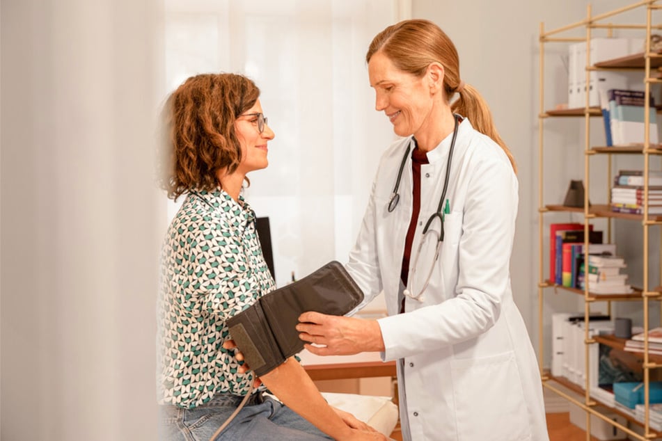 Wer rechtzeitig zur Vorsorge geht, kann Krankheiten frühzeitig erkennen.