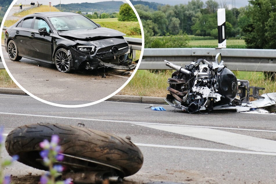 Frontalcrash: Motorrad-Fahrer lässt Wrack zurück und flüchtet als Sozius