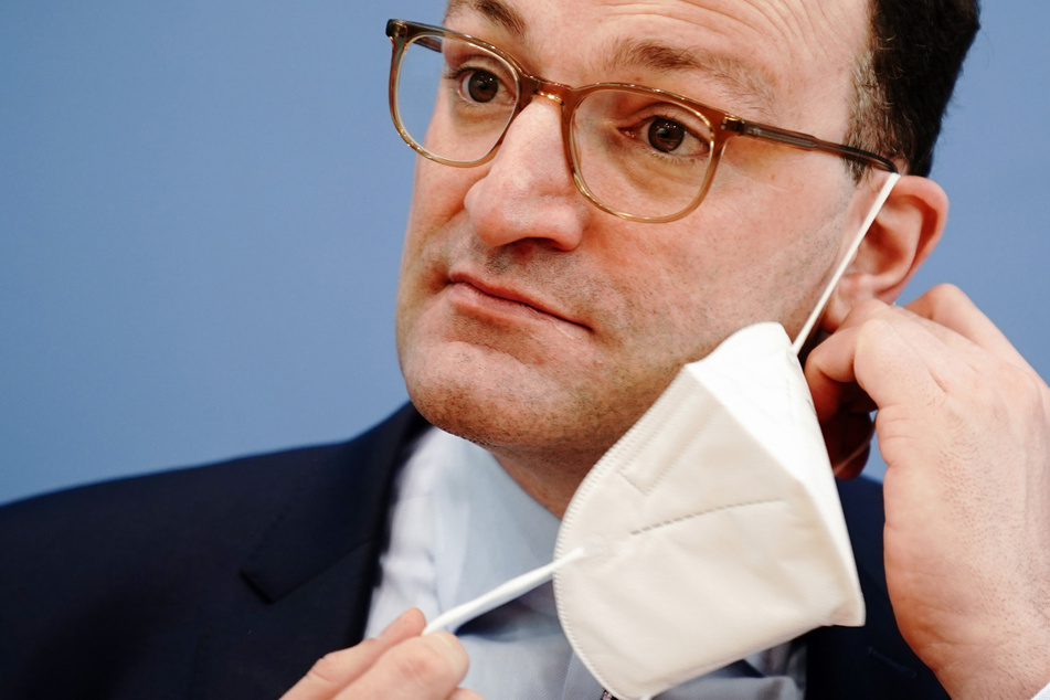 Zulasten der Steuerzahler! So verschwenderisch ist Spahn in der Corona-Krise