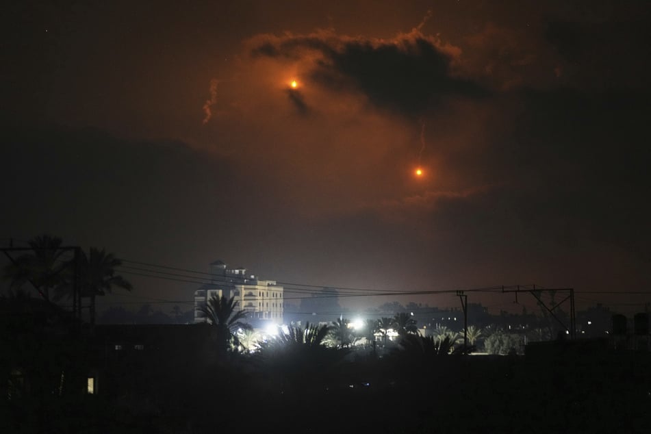 Israels Militär eröffnet im mittleren Gazastreifen eine weitere Front. Lagerhäuser der WHO scheinen der Offensive im Weg zu stehen.