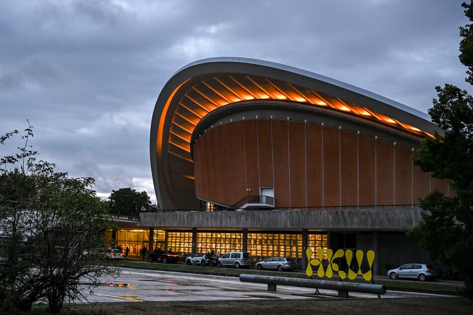 Im Haus der Kulturen der Welt werden zwei Sendungen der Show aufgezeichnet.