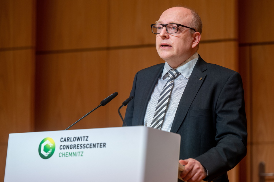 Oberbürgermeister Sven Schulze (42, SPD) hofft, dass Chemnitz durch die Initiative mehr Aufmerksamkeit bekommt.