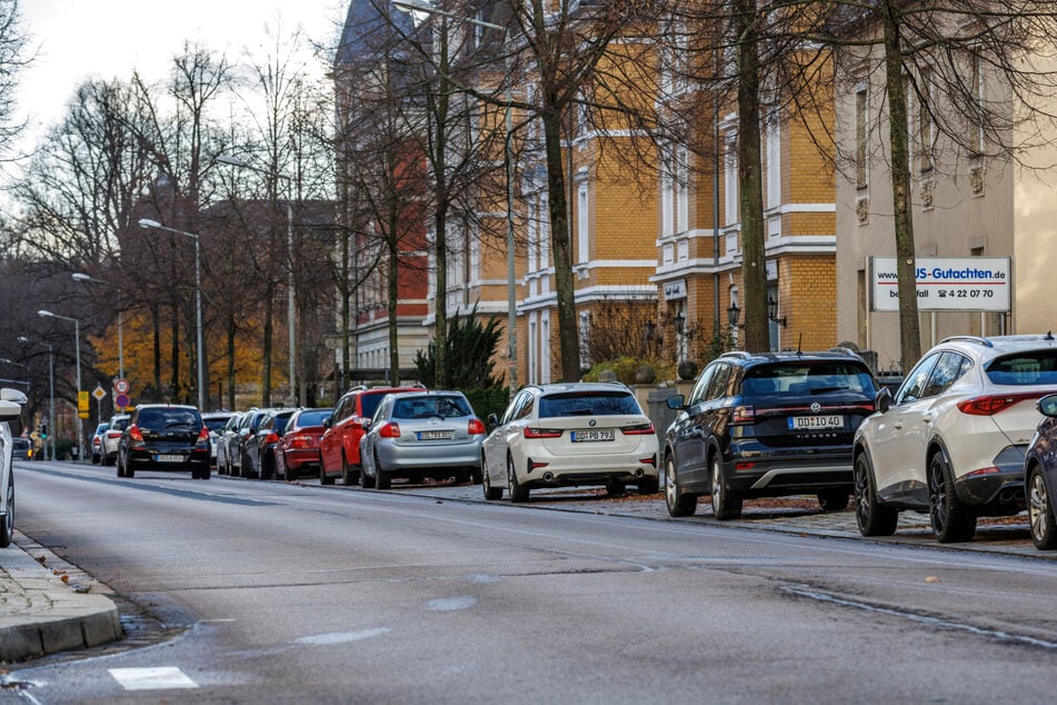 Noch braucht man keinen Ausweis an der Reisewitzer Straße in Löbtau.