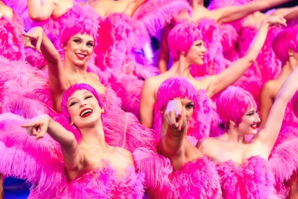 Hier bekommt Ihr noch Tickets für BLINDED by DELIGHT im Friedrichstadt-Palast