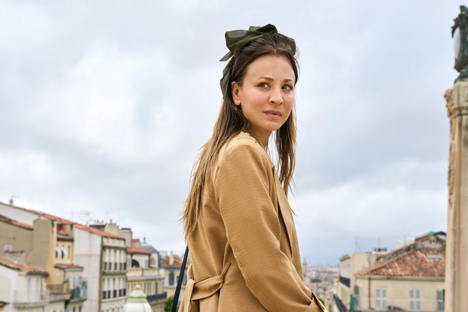 Kaley Cuoco (40) beweist in "Vanished", dass sie auch ernste Rollen spielen kann.