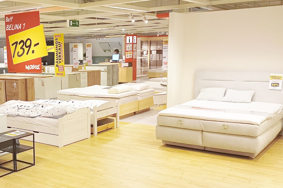 Hier sind Betten, Sofas, Teppiche und Co. gerade massiv im Preis gesenkt