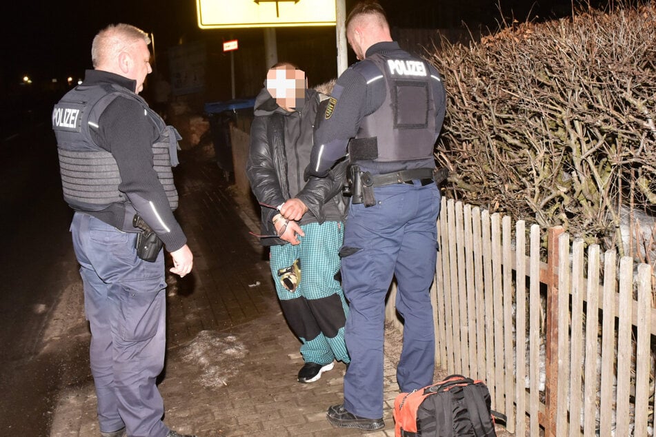 Am Ende konnte die Polizei den Einbrecher festnehmen.