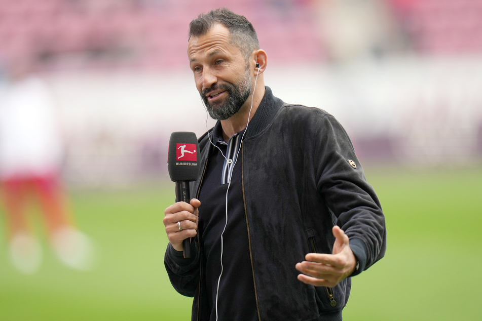 Hasan Salihamidzic (45) saß seit seinem Dienstantritt beim FC Bayern München bei Spielen auf der Bank. Das wird sich ab sofort ändern.