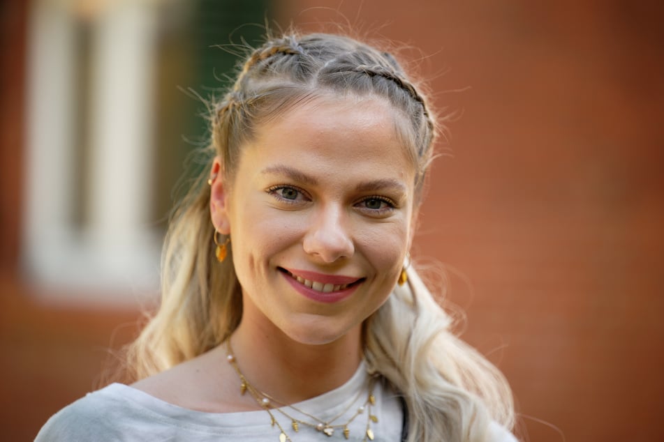 Cheyenne Pahde (26) nimmt sich eine Pause von der RTL-Soap "Alles was zählt".