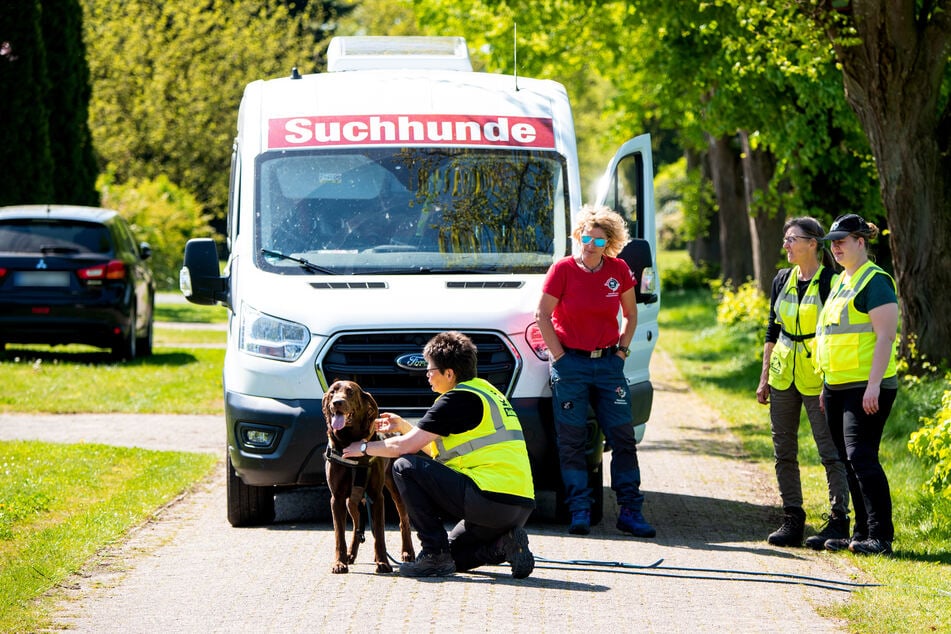 Am Mittwoch kam erneut ein Suchhund zum Einsatz.