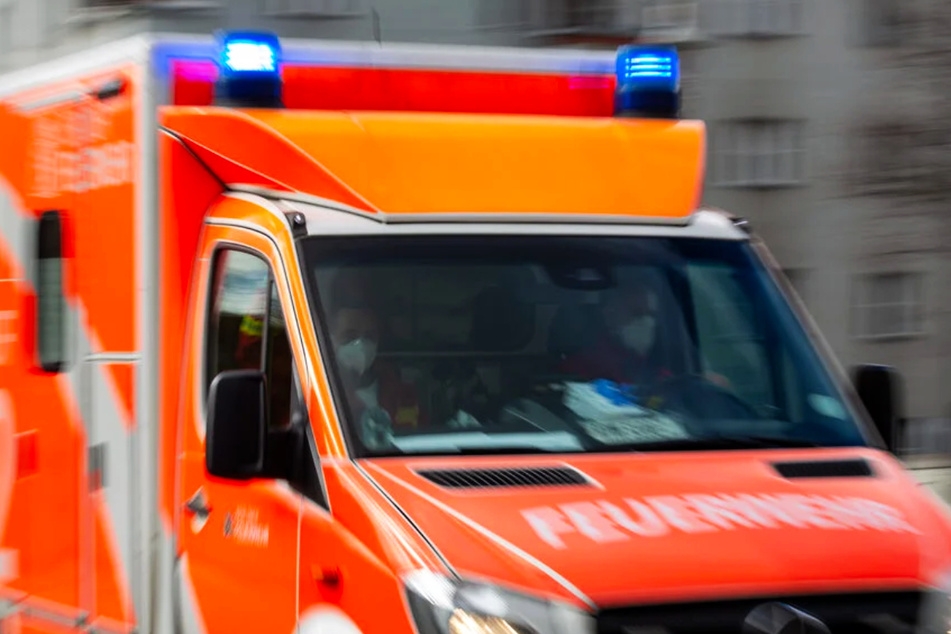 Lkw in Industriegebiet in Flammen: 65.000 Euro Schaden!