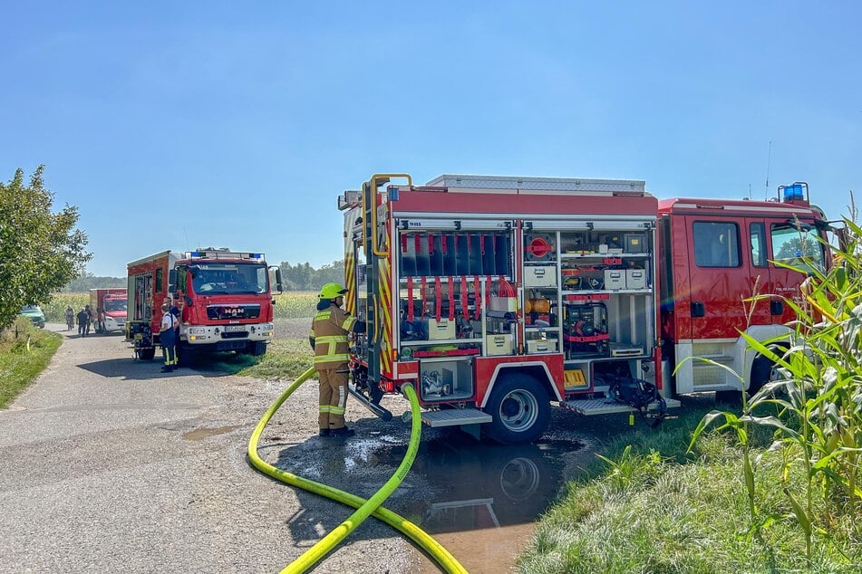 Ein Großaufgebot an Feuerwehrleuten stellte sich den Flammen entgegen.