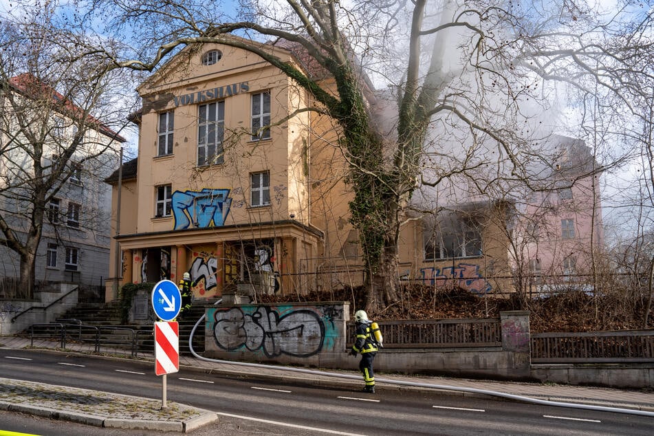 Im ehemaligen Volkshaus in Weimar hat es gebrannt. Es ist das zweite Feuer innerhalb von zwölf Monaten.