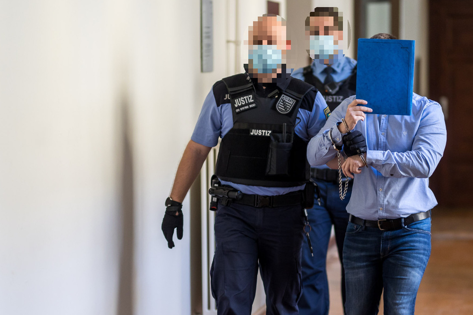 Mordprozess gegen Hundehalter Thomas S.: Angeklagter leidet wohl an Störung