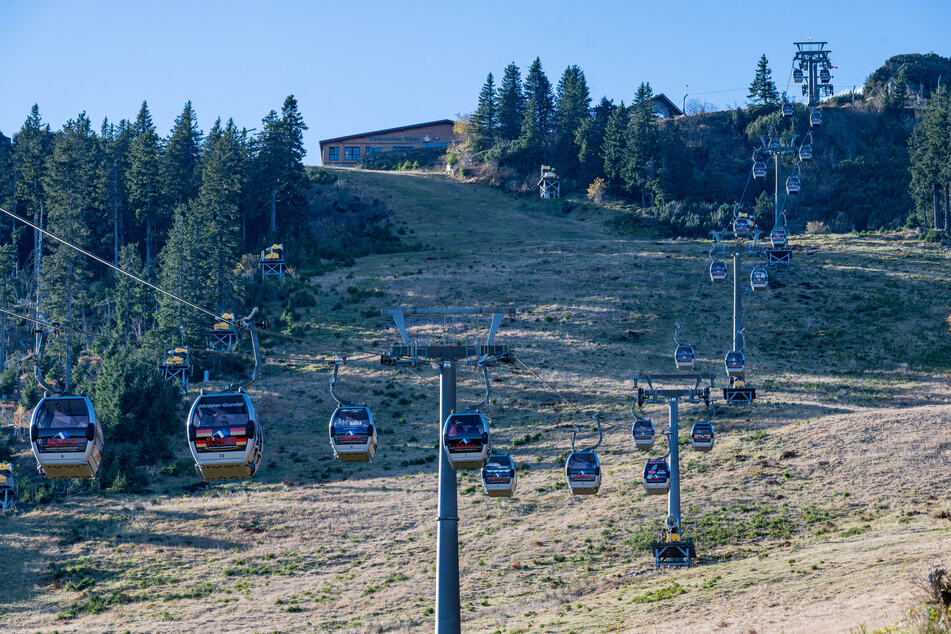 Die Seilbahn-Branche hat ihre Kritik an den Corona-Regeln bekräftigt und Nachbesserungen gefordert.