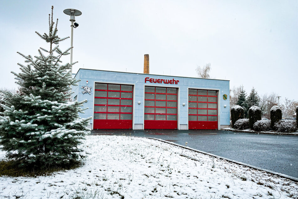 Das Gerätehaus der Freiwilligen Feuerwehr Mutzschen. Weil Felix in Mutzschen arbeitete, war er auch dort in die Feuerwehr eingetreten. Dem 22-Jährigen zufolge hatte sein Wehrleiter dem zunächst noch zugestimmt.
