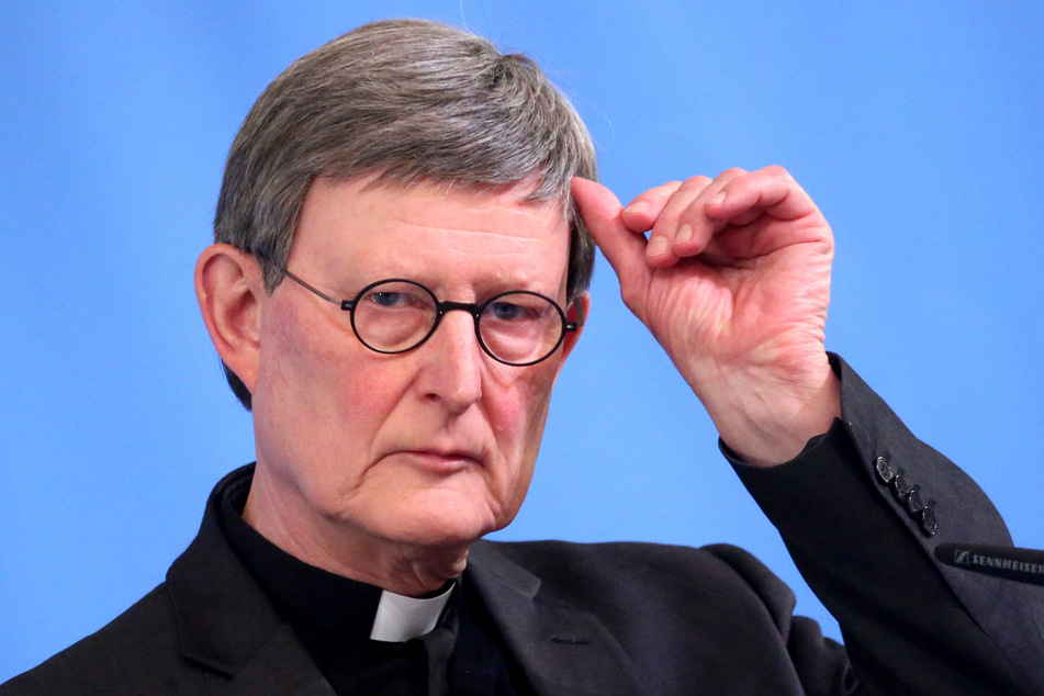Kardinal Rainer Maria Woelki (64) hat deutlich gemacht, dass ein Rücktritt aus eigener Veranlassung für ihn nicht infrage kommt.