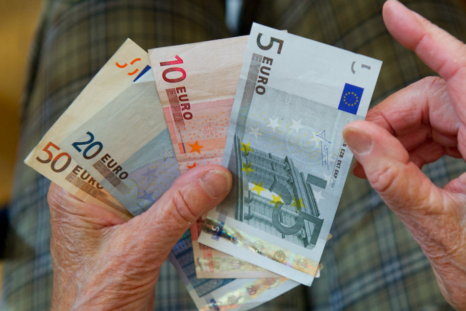 Laut Polizei sollte man niemals Geld per Post versenden. (Symbolbild)