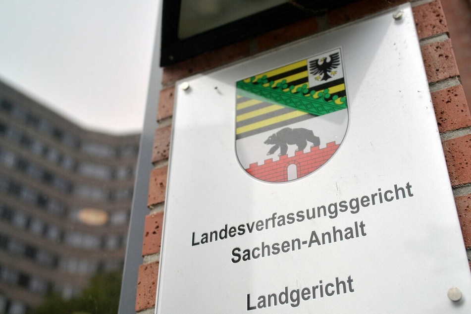 Den Richtern zufolge lag der U-Ausschuss außerhalb der verfassungsmäßigen Aufgaben des Landtags.