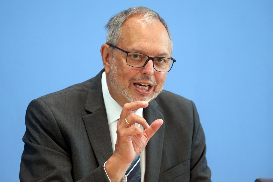 Georg Thiel (65), deer Präsident des Statistischen Bundesamtes, spricht von einer weiterhin hohen Inflationsrate.