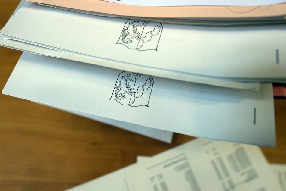 Insgesamt erreichten die Verwaltungsgerichte in NRW im Jahr 2024 fast 19.270 neue Asyl-Hauptverfahren. (Symbolbild)