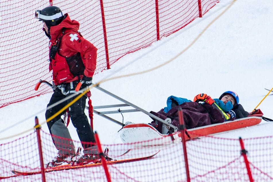 Skier Mikaela Shiffrin suffered a puncture wound and "severe muscle trauma" in the giant slalom crash that derailed her bid for a 100th World Cup victory.