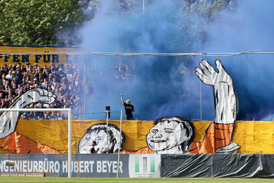 Wie hier im erfolgreichen Sachsenpokal-Finale gegen Aue wird auch die Stimmung am Mittwoch gegen Havelse grandios sein.