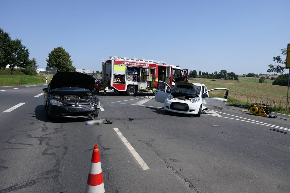 Die Straße wurde während der Unfallaufnahme gesperrt. Es kam zu Verkehrseinschränkungen.