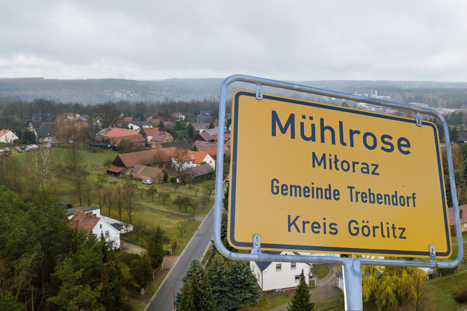 Seit Längerem befürchten die Bewohner von Mühlrose, dass ihr Dorf dem Nochtener Tagebau zum Opfer fallen könnte.