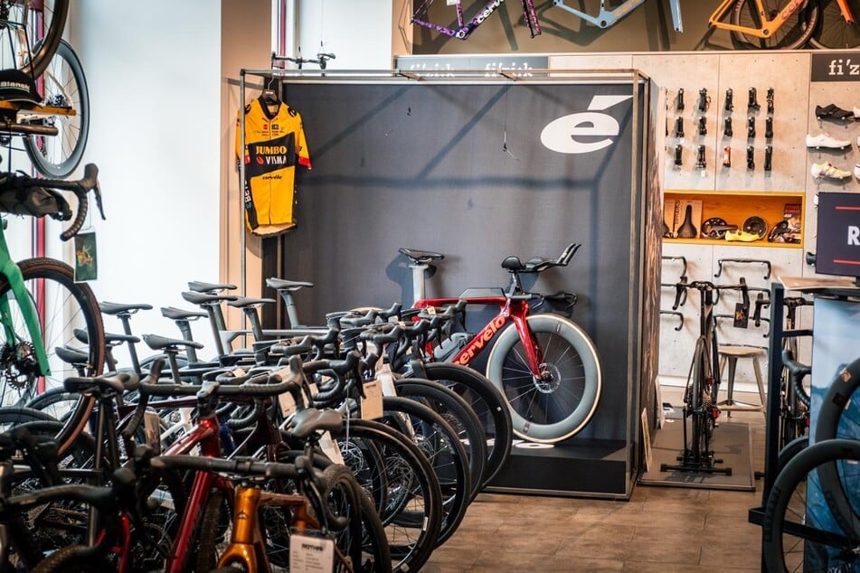 Der Rothaí Bikestore ist in der Nähe des Goerdelerrings und für Rennrad- und Radsportler eine bekannte Adresse.