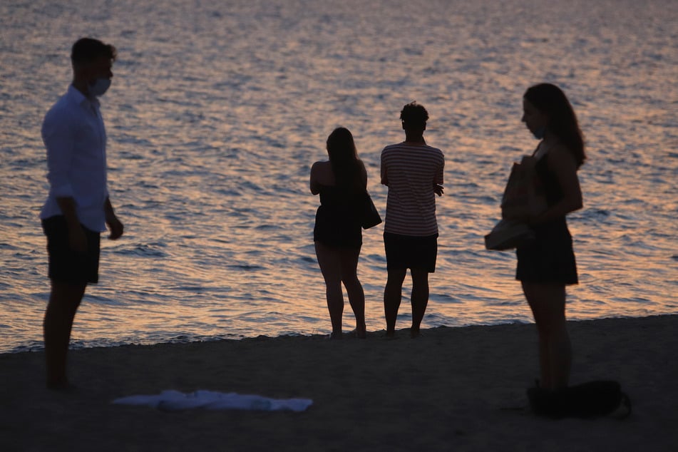 Auf Mallorca sollen nächtliche Strand- und Parkbesuche untersagt werden.