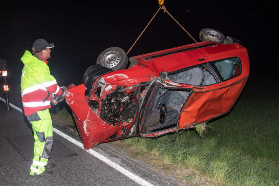 Der Fahrer besaß keinen Führerschein, war betrunken und hatte keinen TÜV für das Auto.