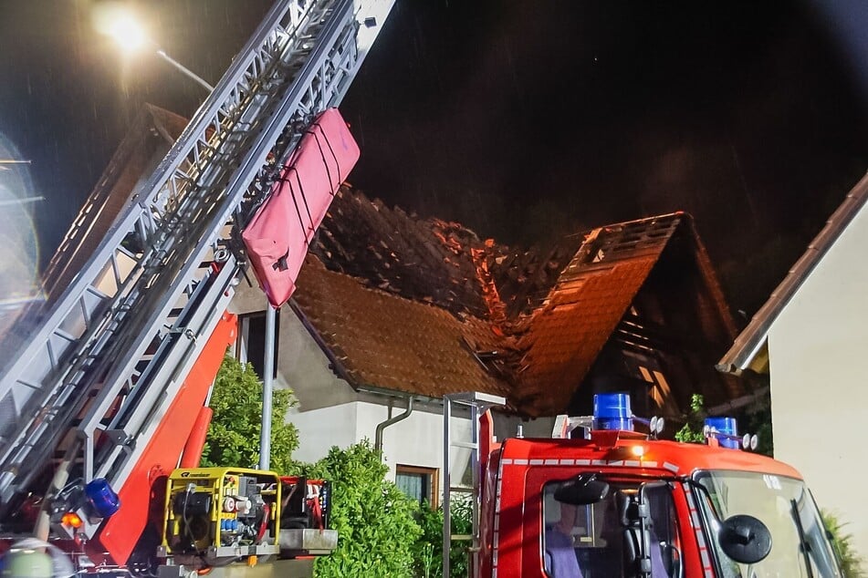 Das Ausmaß des Dachstuhlbrands war enorm: Der Sachschaden betrug rund eine viertel Million Euro.