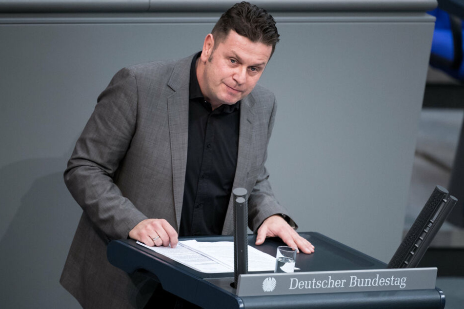 Seit der Bundestagswahl 2017 ist Herrmann im Amt.