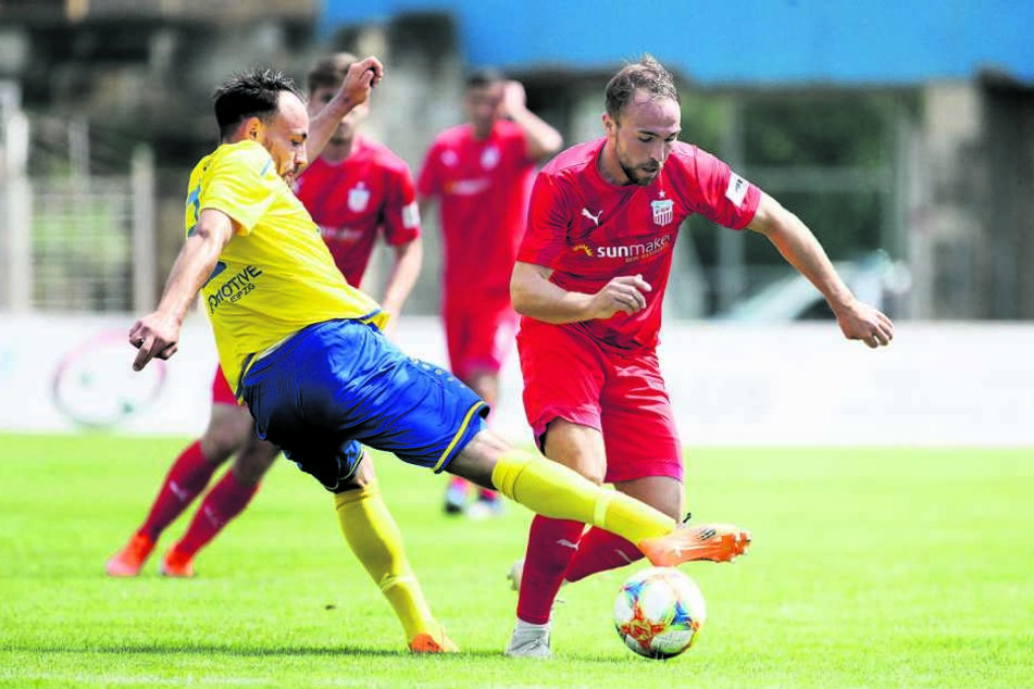 Der Ex-Cottbuser Fabio Viteritti (r.) ist einer der elf Neuzugänge des FSV Zwickau.