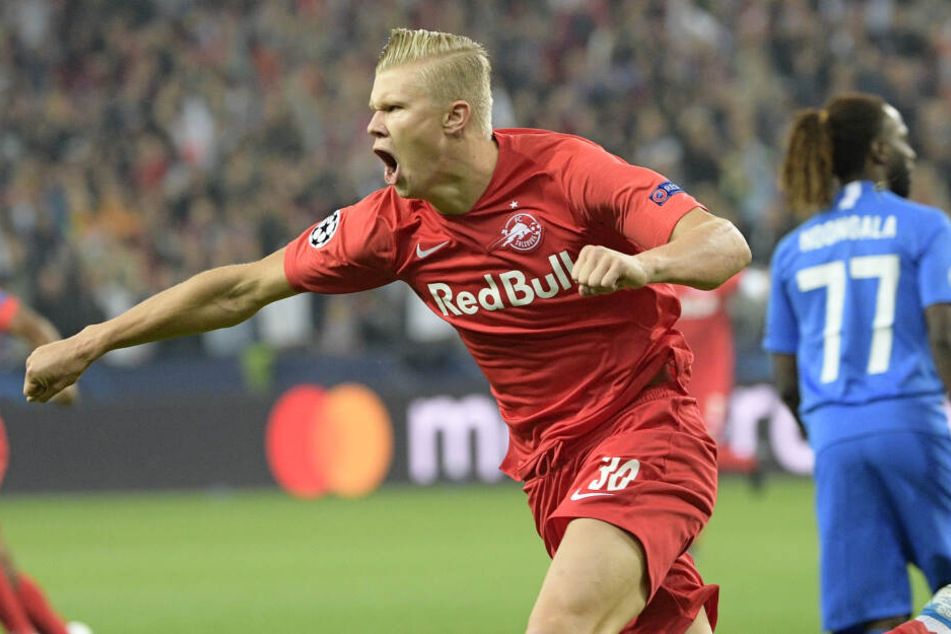 Erling Braut Haaland (19) erzielte als jüngster Spieler in einer Champions-League-Halbzeit einen Hattrick für den FC Salzburg gegen KRC Genk (Endstand 6:2).