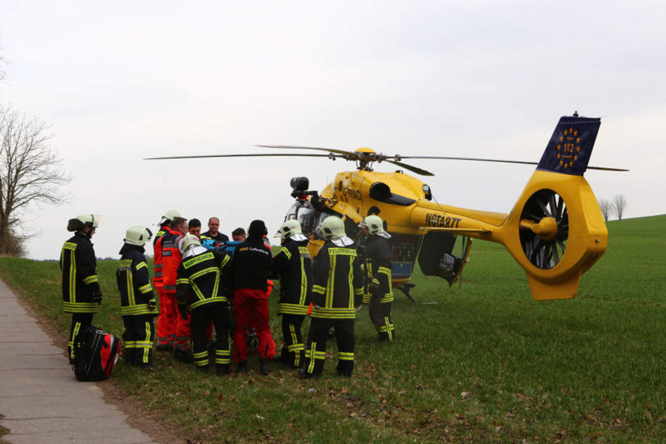 Anschließend kam der Verletzte per Rettungshubschrauber ins Krankenhaus.