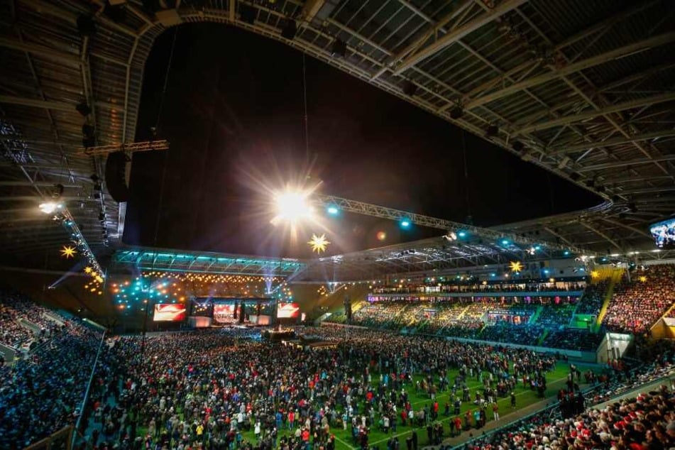 Rund 25.000 sangen mit.