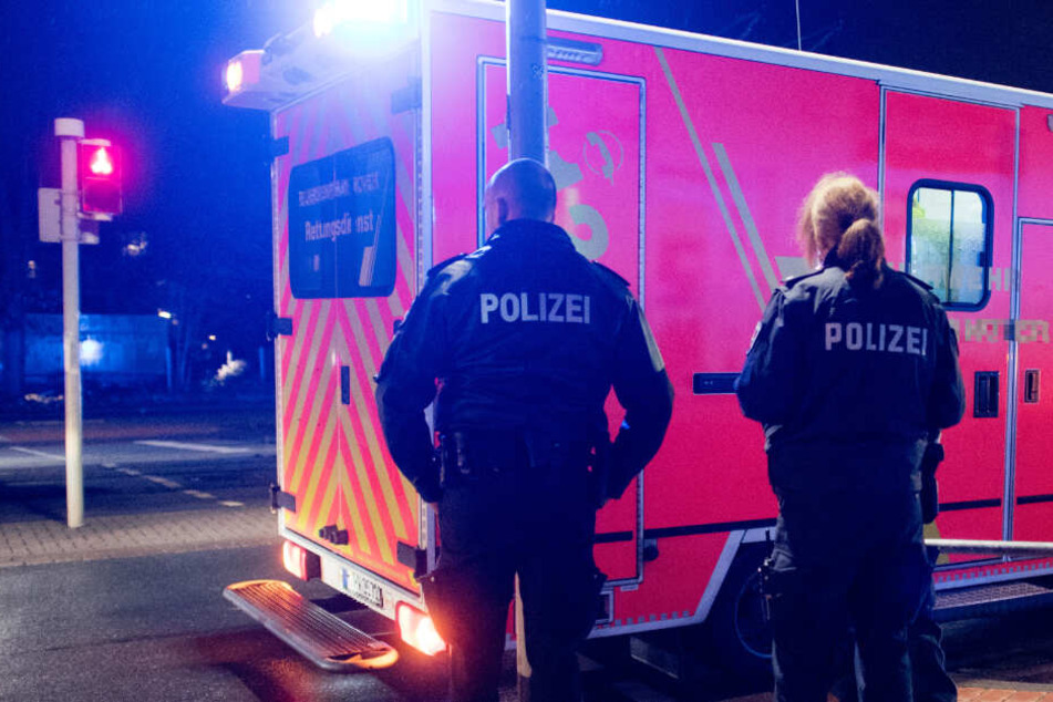 Für die 29-jährige Mitfahrerin des Motorrollers kam jede Hilfe zu spät (Symbolbild).