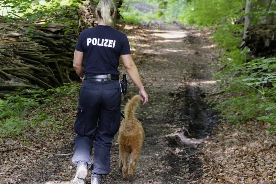 Sein Labradoodle "Leon" wurde indes zu seiner Wohnanschrift gebracht.