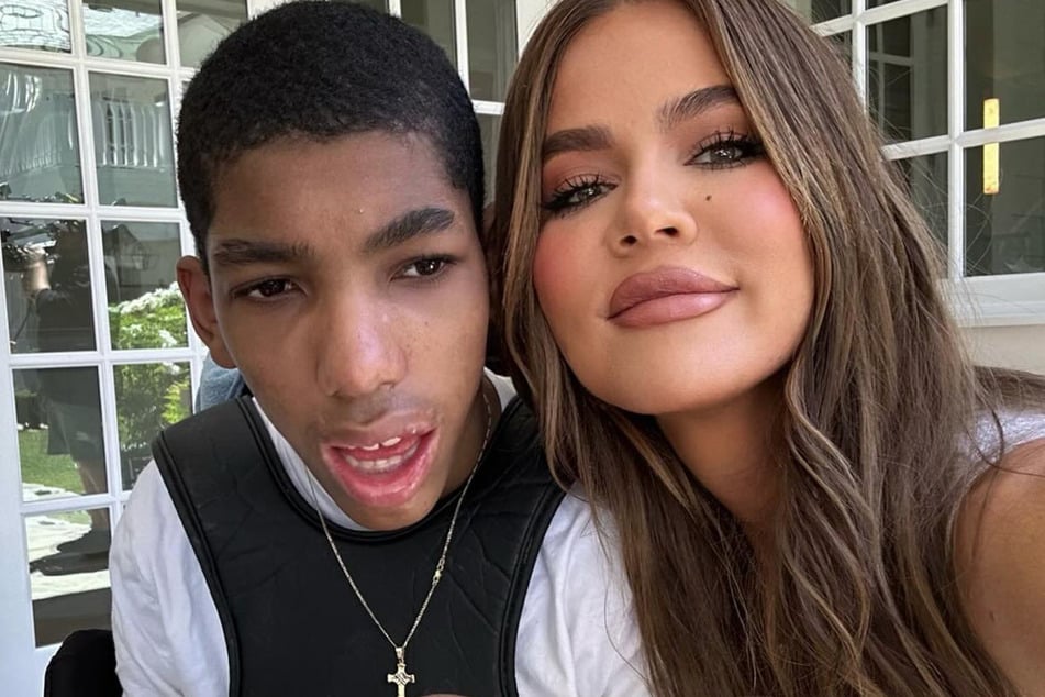 Khloé Kardashian (l.) has given more insight into why she has chosen to take care of Tristan Thompson's brother Amari.